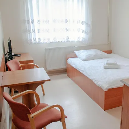 Dom Pracy Tworczej Politechniki Morskiej W Szczecinie 4*