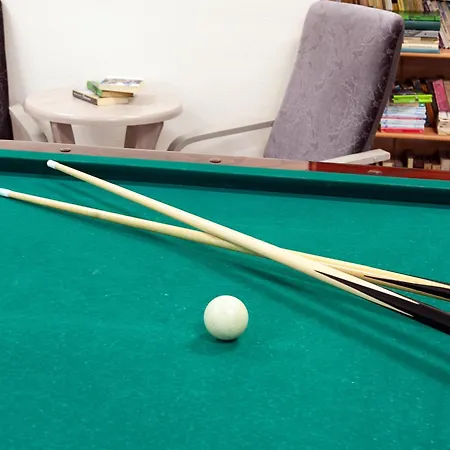 Bed & Breakfast Dom Pracy Tworczej Politechniki Morskiej W Szczecinie