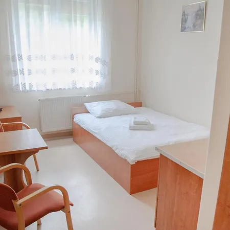 Bed & Breakfast Dom Pracy Tworczej Politechniki Morskiej W Szczecinie Świnoujście