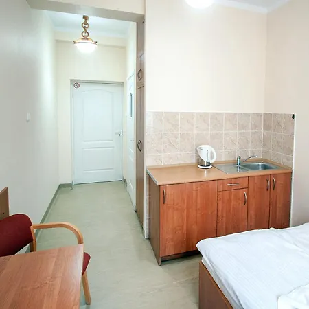 Dom Pracy Tworczej Politechniki Morskiej W Szczecinie Bed & Breakfast *