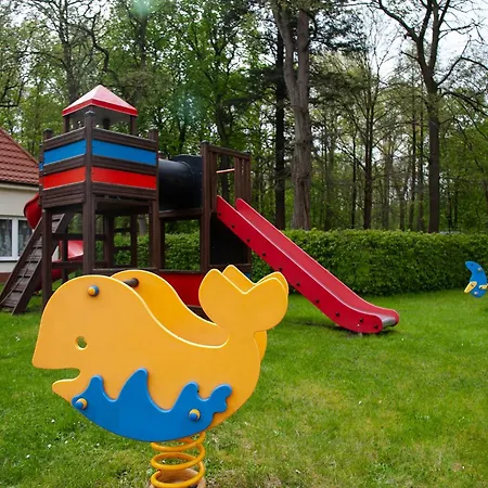 Dom Pracy Tworczej Politechniki Morskiej W Szczecinie Bed & Breakfast