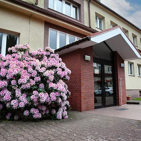 Dom Pracy Tworczej Politechniki Morskiej W Szczecinie Bed & Breakfast