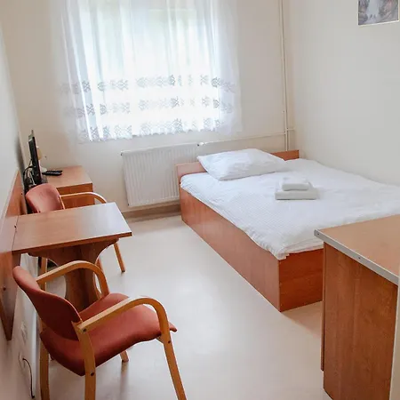 Bed & Breakfast Dom Pracy Tworczej Politechniki Morskiej W Szczecinie Świnoujście