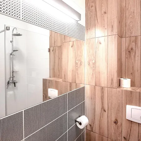 Dom Pracy Twórczej Politechniki Morskiej W Szczecinie 4*