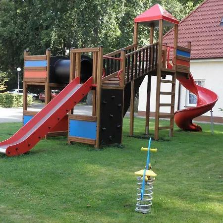 Dom Pracy Tworczej Politechniki Morskiej W Szczecinie Bed & Breakfast Świnoujście