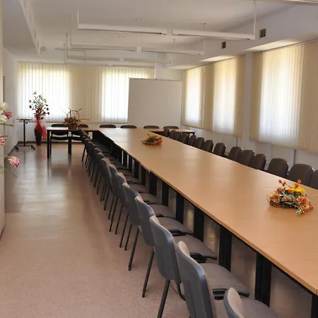 Dom Pracy Tworczej Politechniki Morskiej W Szczecinie Bed & Breakfast